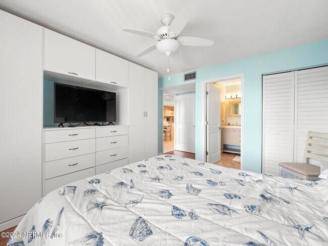 Building Photo - 880-A1A A1A Beach Blvd