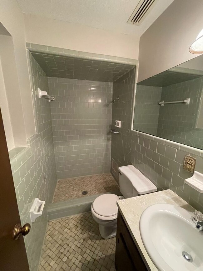 Building Photo - Shadows Acres.. New Flooring..New Paint.....