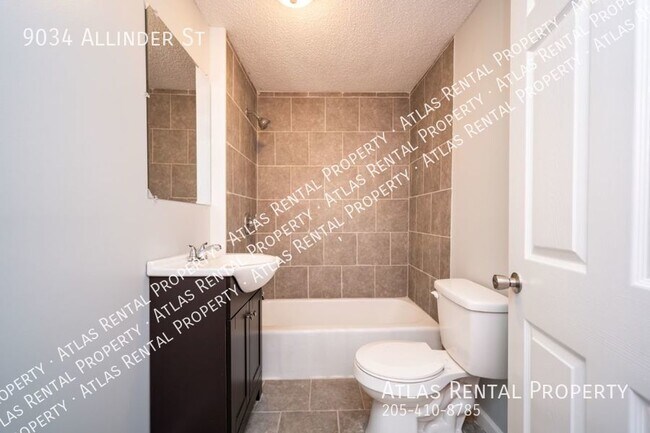 Building Photo - 9034 Allinder St