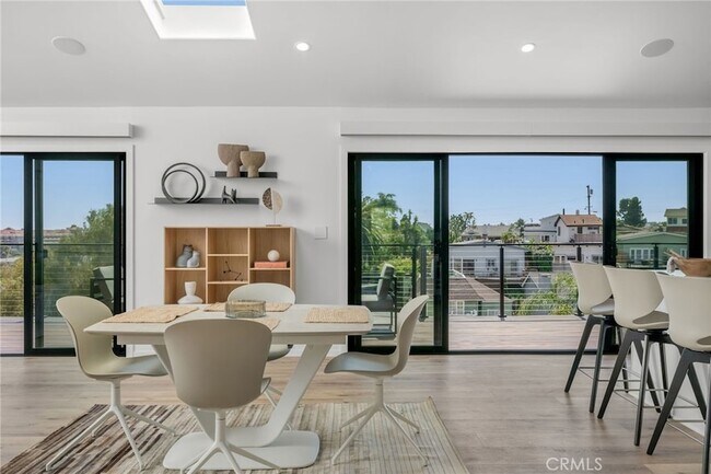 Building Photo - 34031 Mazo Dr