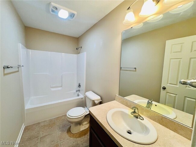 Building Photo - 4112 Keswick Dr