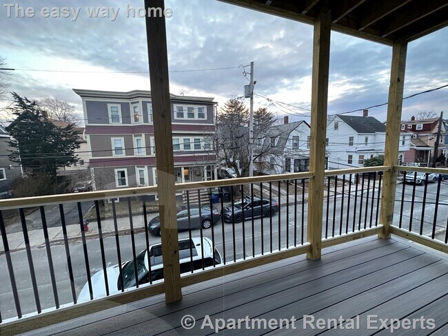 Building Photo - 36-38 Princeton St Unit #2