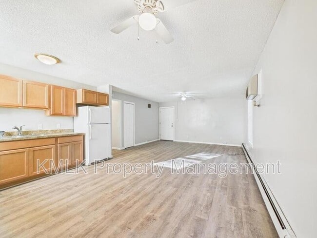 Building Photo - 5026 Winthrop Dr