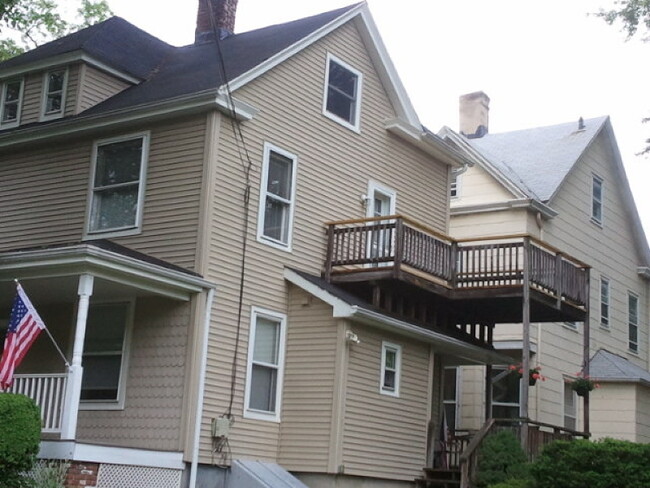 Building Photo - 603 Carleton Rd