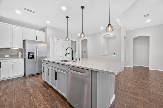Building Photo - 23335 Yellow Larkspur Ln