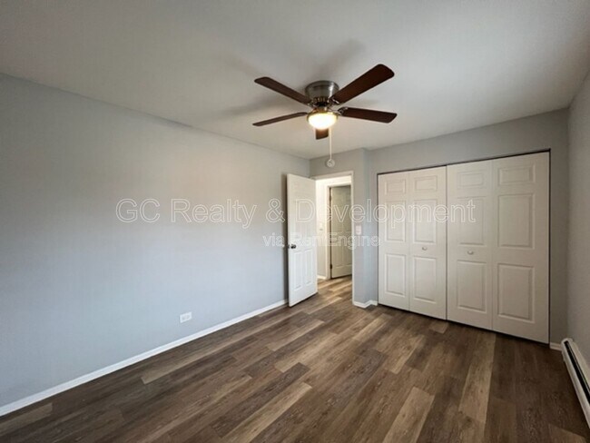 Building Photo - 316 N Warwick Ave