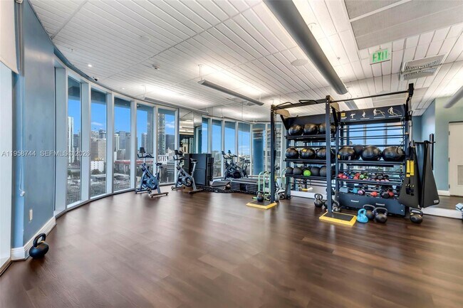 Building Photo - 185 SW 7th St