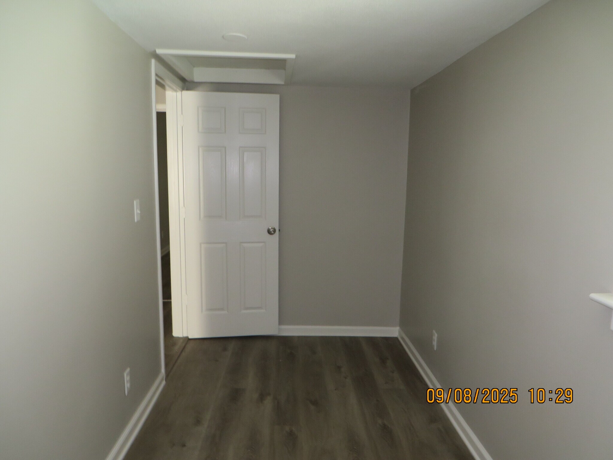 Building Photo - 2119 Noble St