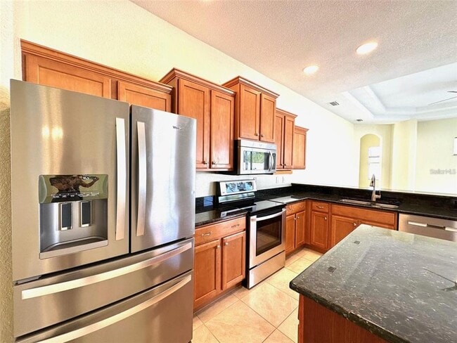 Building Photo - 9423 Rosebud Cir