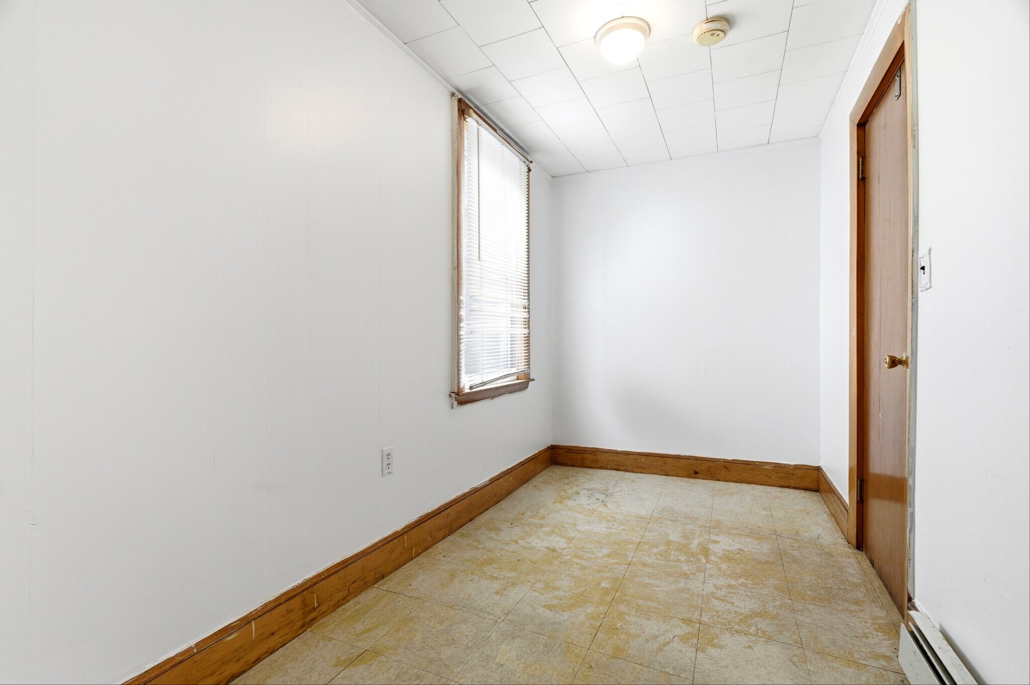 Building Photo - 34 Page St