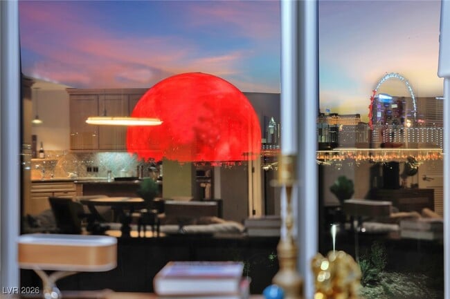 Building Photo - 360 E Desert Inn Rd