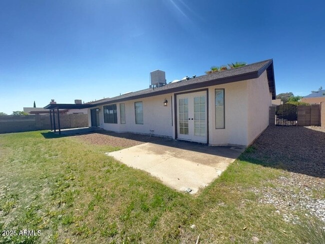 Building Photo - 3289 Black Hawk Dr