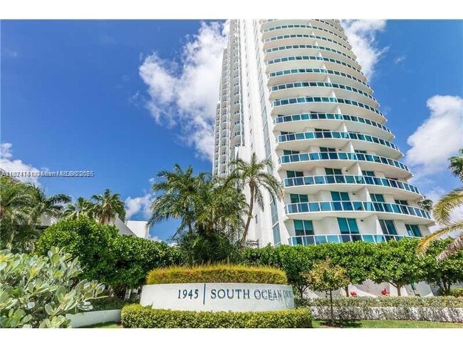 Primary Photo - 1945 S Ocean Dr