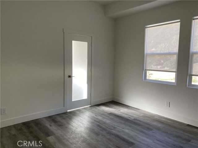 Building Photo - 821 Melody Ln