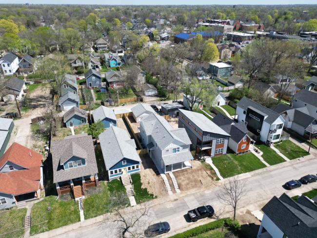 Building Photo - 1113 N Hamilton Ave