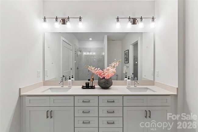 Building Photo - 5007 Nimes Rd