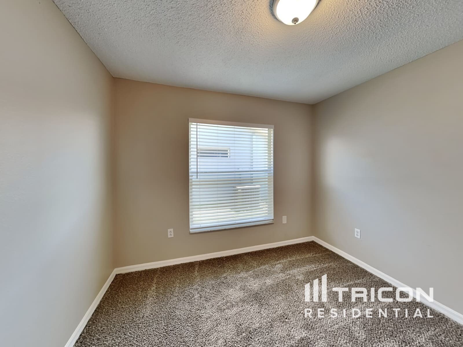 Building Photo - 12906 Brant Tree Dr