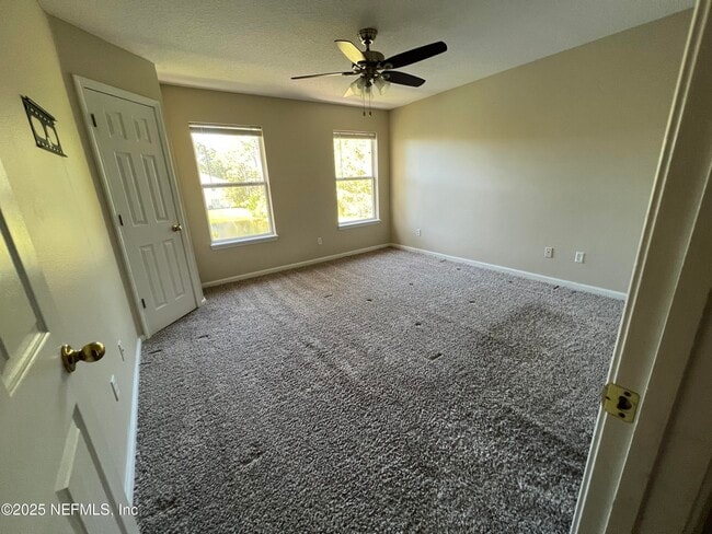 Building Photo - 621 Southbranch Dr