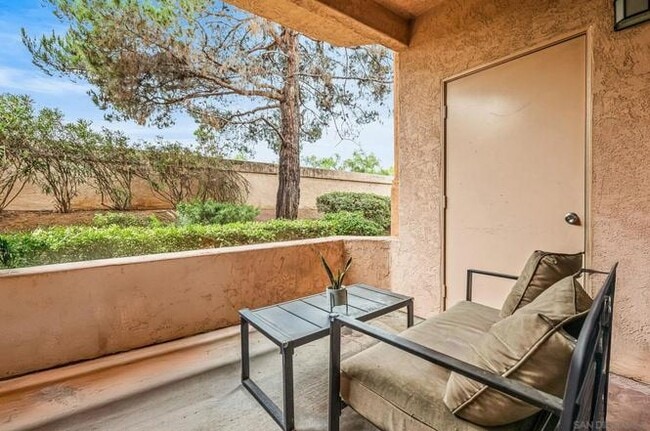 Building Photo - 18656 Caminito Cantilena