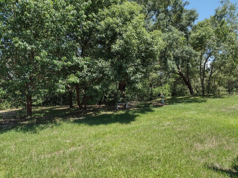 Building Photo - 7396 Pond Cir