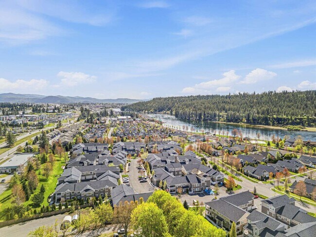 Building Photo - 4505 Greenchain Loop