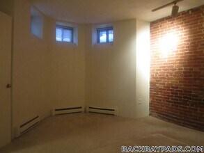 Building Photo - 30 St Germain St