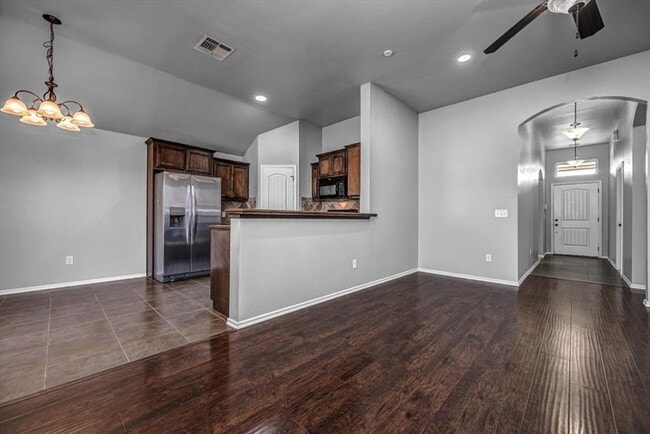 Building Photo - 18208 Scarborough Dr