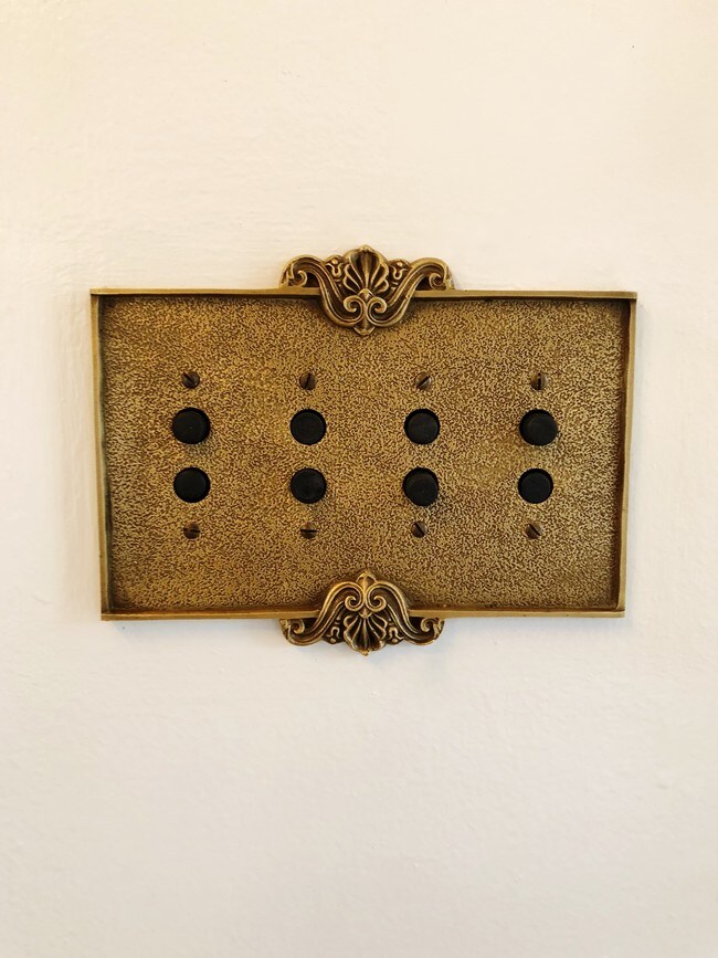 Antique Style Button Light Switch - 1104 NJ-28