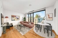 Building Photo - 123 Melrose St