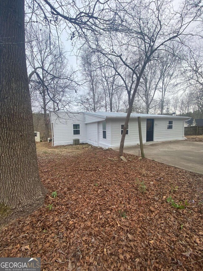 Building Photo - 271 Twilight Shores Dr