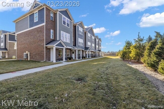 Building Photo - 5931 Stella Dr