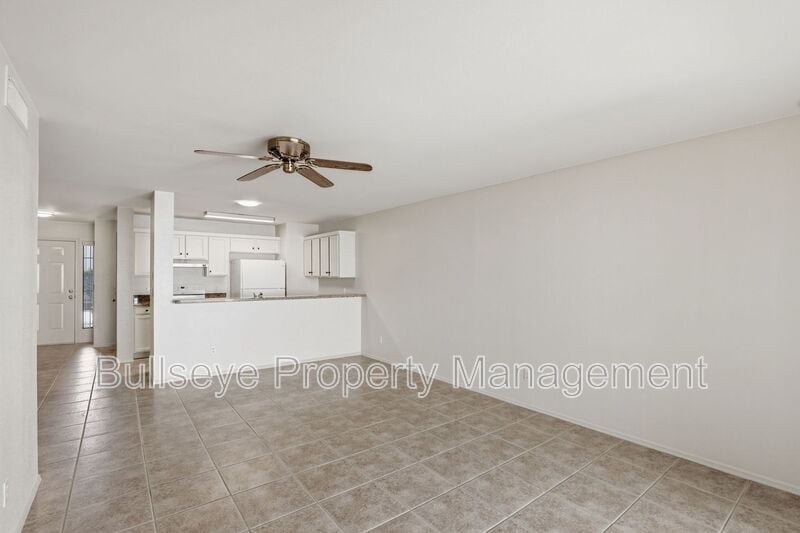 Building Photo - 18624 N 93rd Ave
