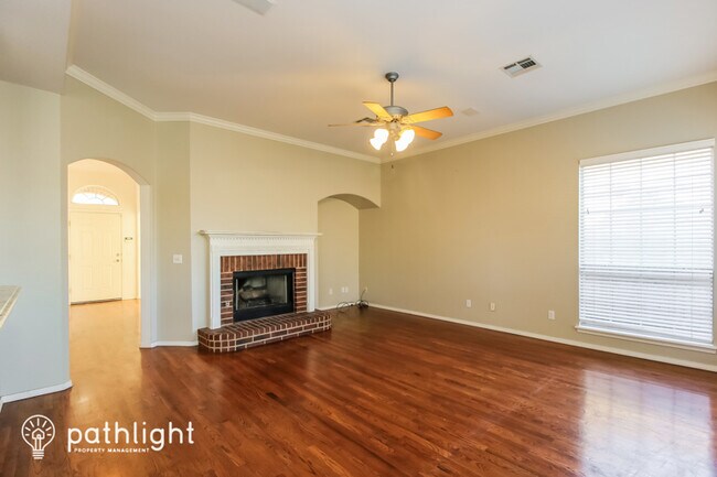 Building Photo - 703 N Butternut Ct, Broken Arrow, OK, 74012