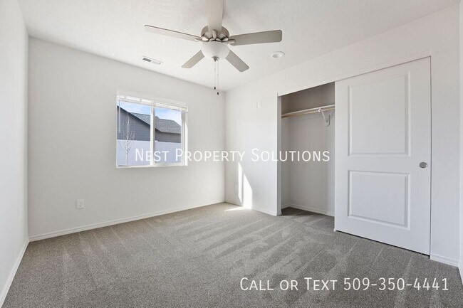 Building Photo - 422 N Washington St