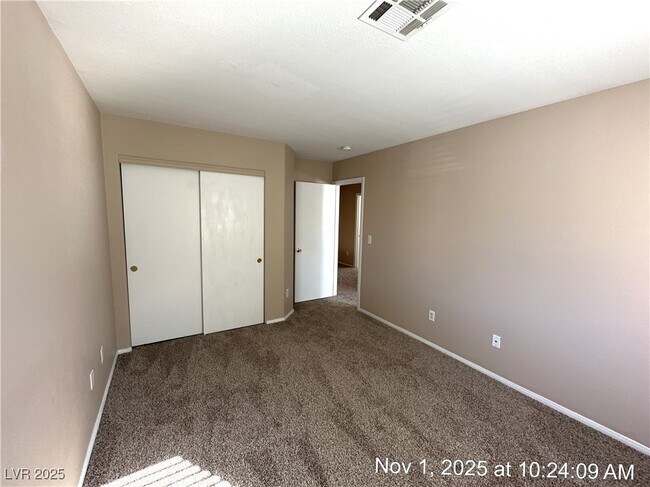 Building Photo - 186 Duck Hollow Ave