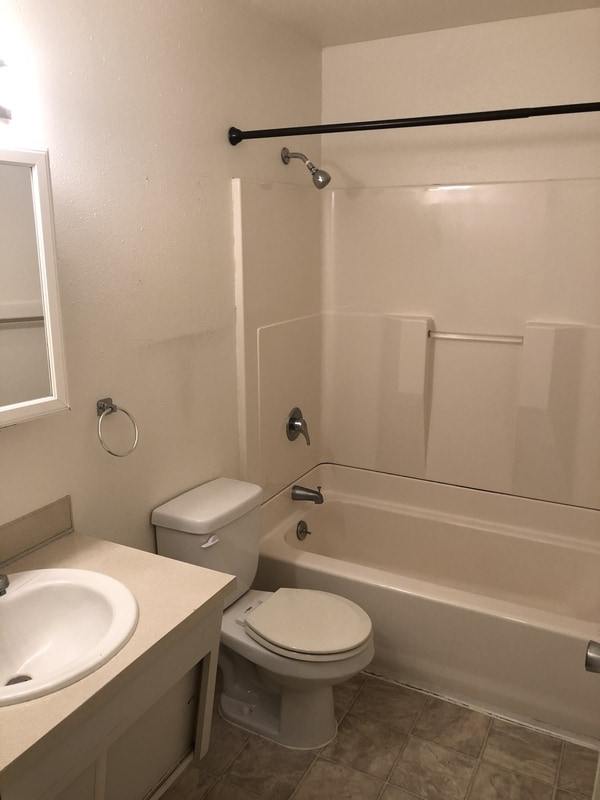 Building Photo - 4209 30th Ave SW