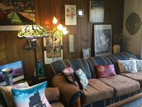 Building Photo - Furnished 2 bedroom Condo in Boulder walking distance to CU.