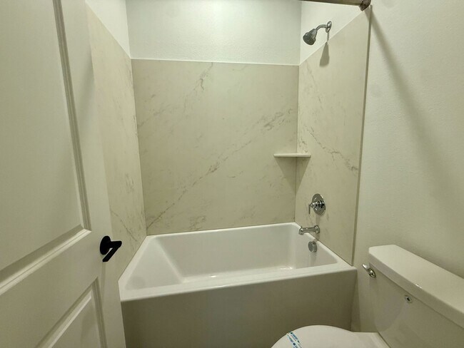 Building Photo - 2025 Build, 3 Bedroom 2.5 bath with over 2000sqft!!!