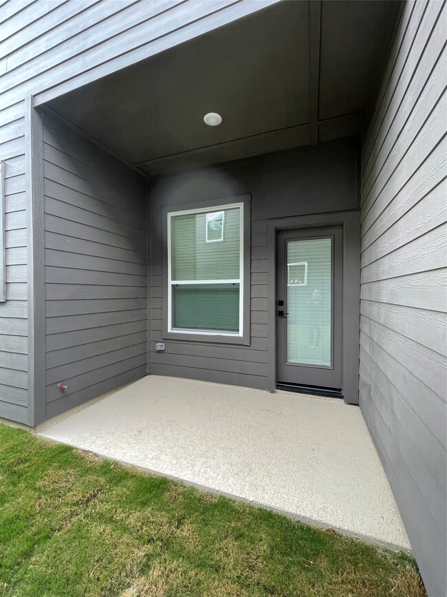 Building Photo - 18607 Courteous Wy