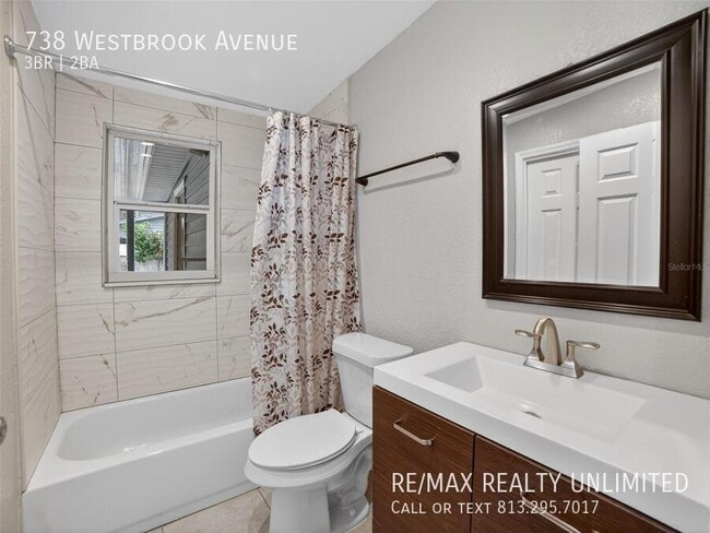 Building Photo - 738 Westbrook Ave