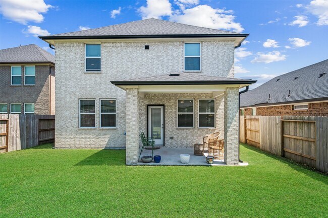 Building Photo - 17466 Buckeye Br