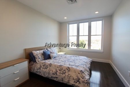 Building Photo - 434 McGrath Hwy