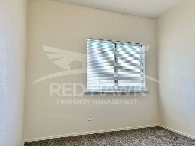 Building Photo - 11824 W Windsor Ave