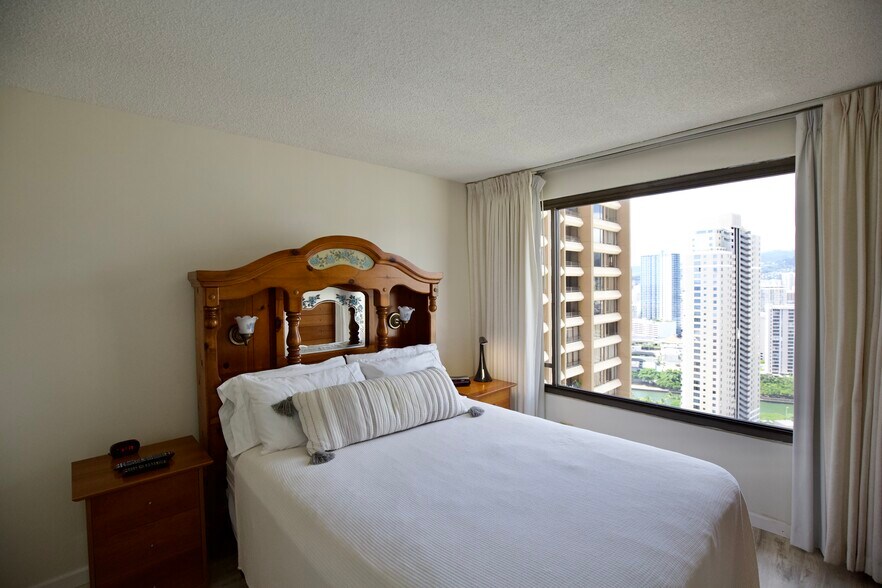 Building Photo - 1778 Ala Moana Blvd