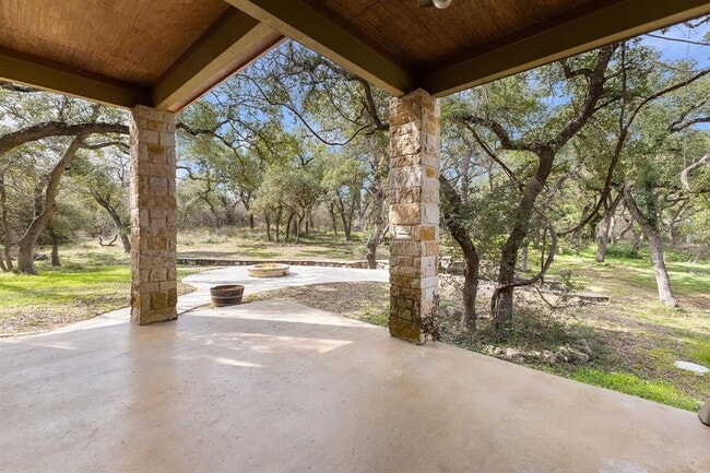 Building Photo - 116 Cascade Trail