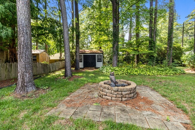 Building Photo - 951 Forest Lakes Cir