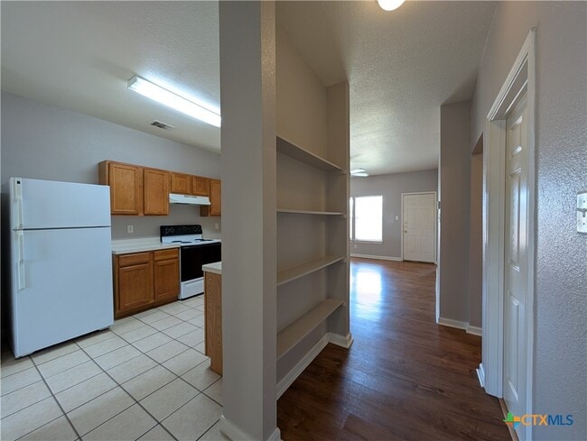 Building Photo - 3017 Lodgepole Ln