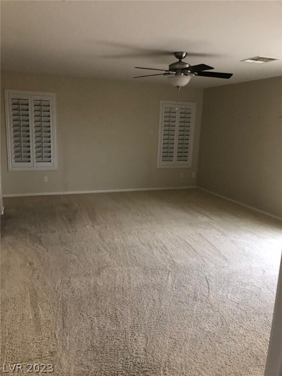 Building Photo - 11087 Village Crest Ln