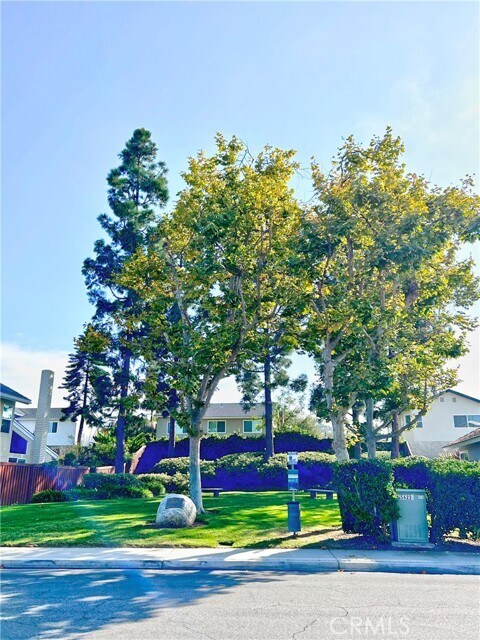 Building Photo - 25592 Leeward Dr