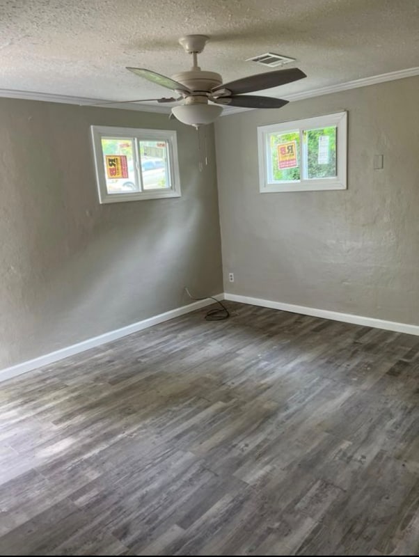 Building Photo - 103 Wesley Dr